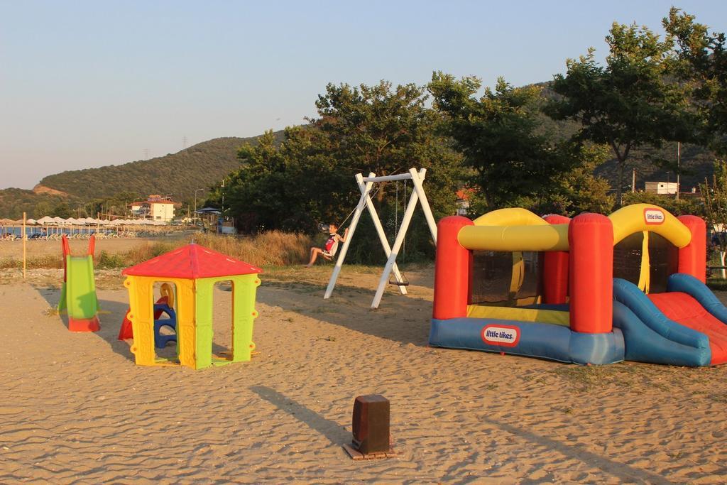 Garden Bungalow Valentina Stavros  Exterior photo